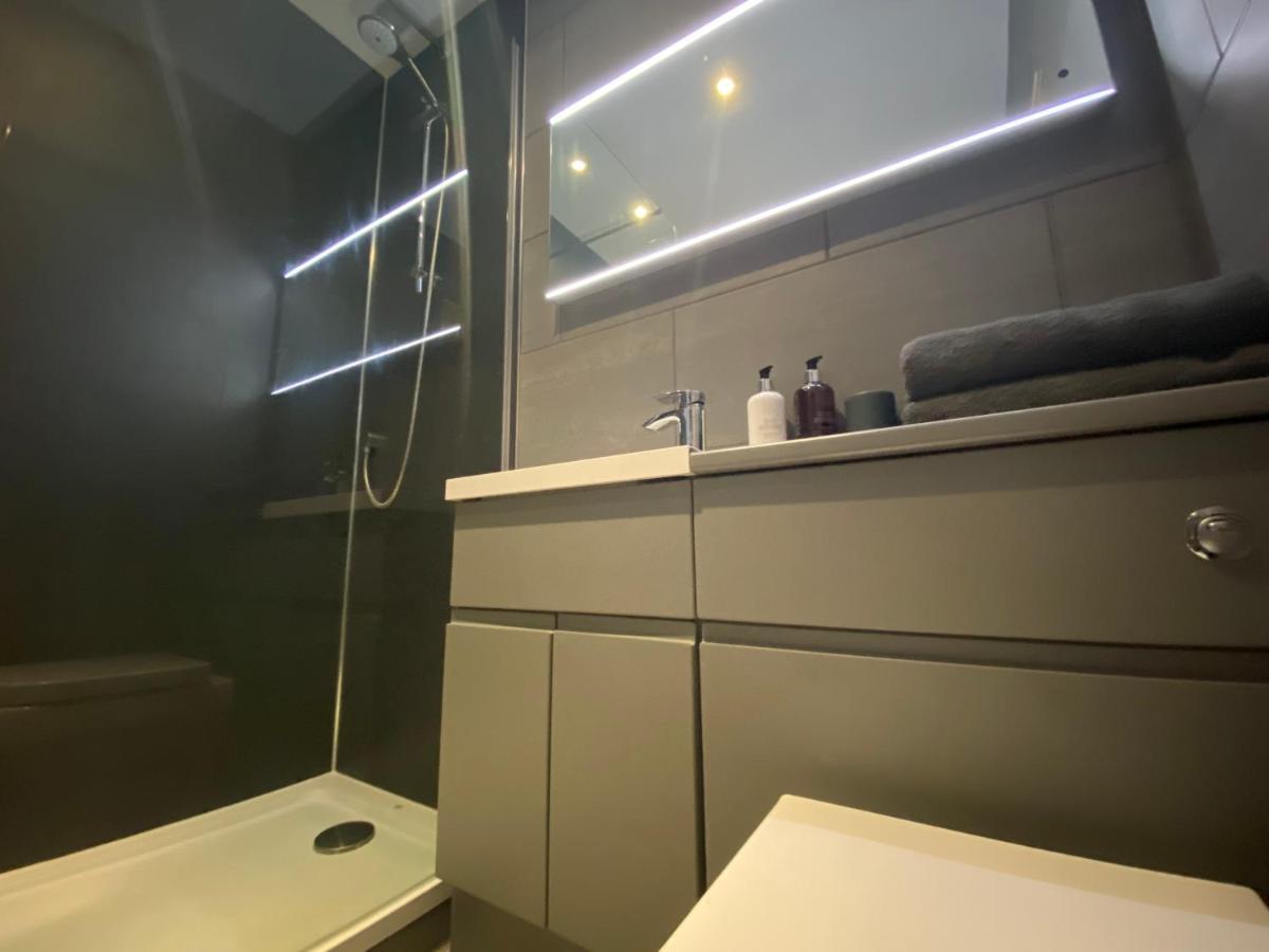 The Duplex Nairn- Spacious 3 Bedroom With Sunny Balcony Экстерьер фото