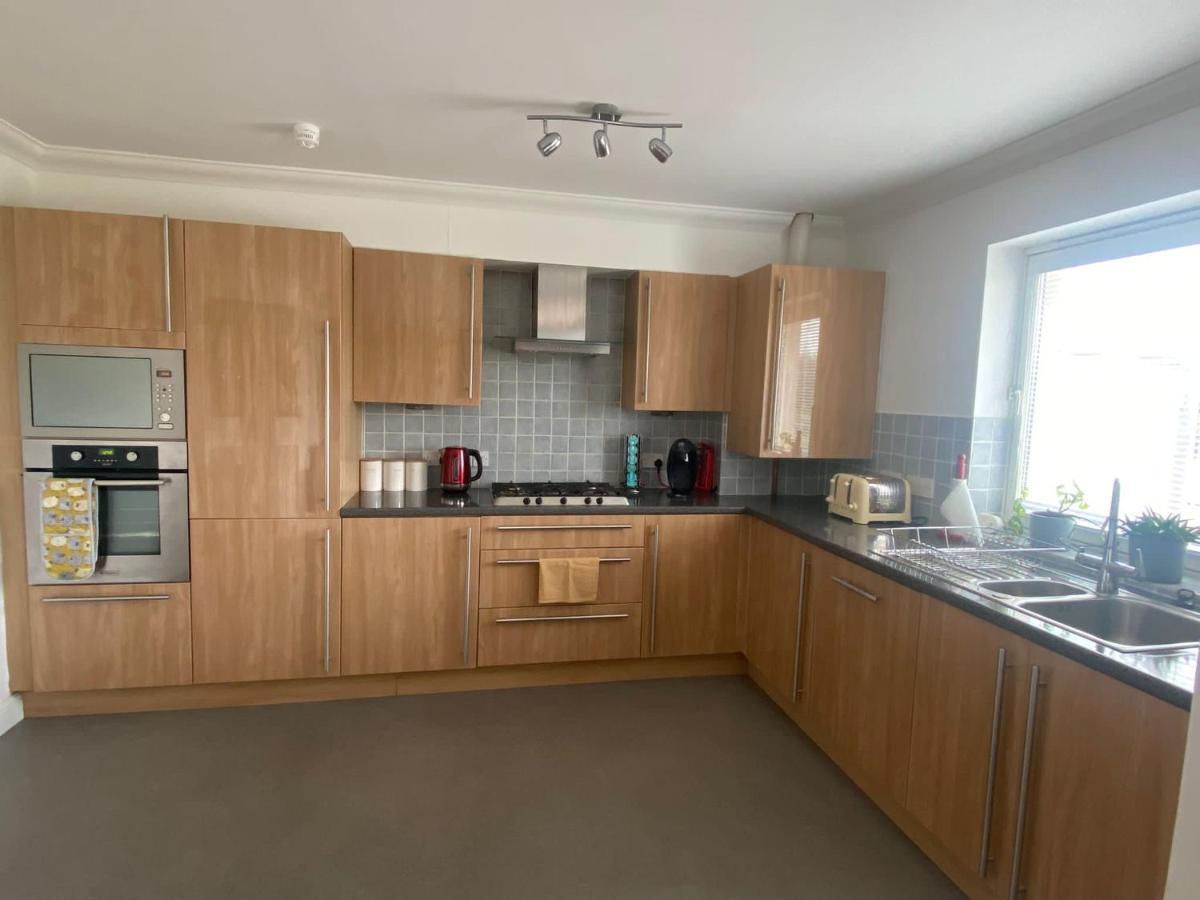 The Duplex Nairn- Spacious 3 Bedroom With Sunny Balcony Экстерьер фото